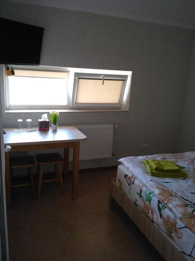 Motel Łuck Zewnętrze zdjęcie